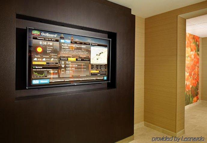 Courtyard By Marriott Cleveland Willoughby Hotel Zakenleven foto