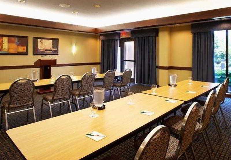 Courtyard By Marriott Cleveland Willoughby Hotel Faciliteiten foto